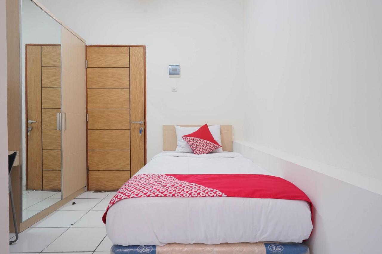 Super Oyo Collection O 818 Micasa Hotel