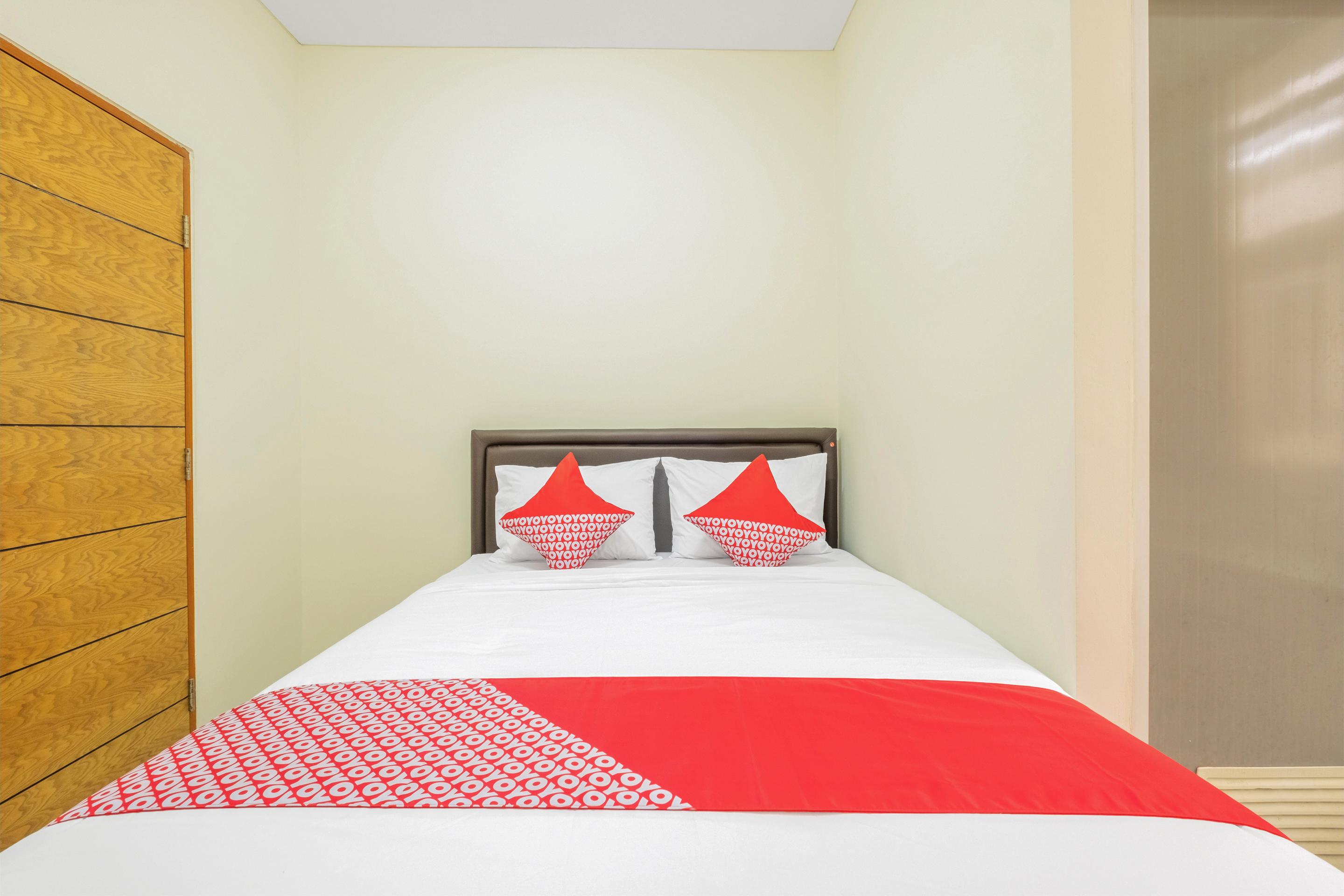 Super Oyo Collection O 818 Micasa Hotel