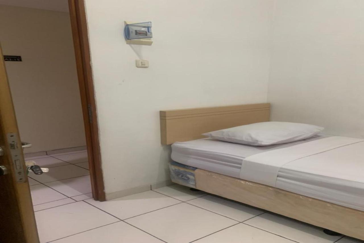 Hotel Super Oyo Collection O 818 Micasa