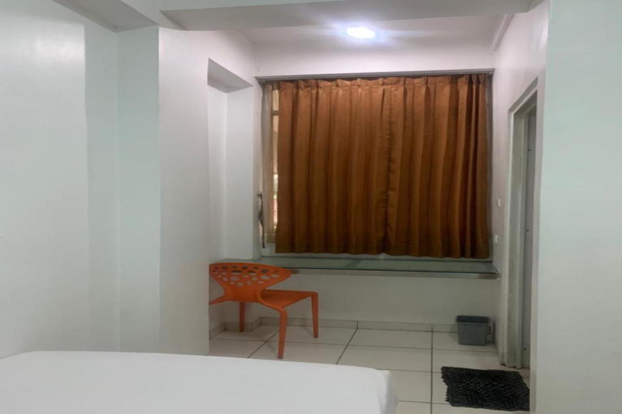 Super Oyo Collection O 818 Micasa